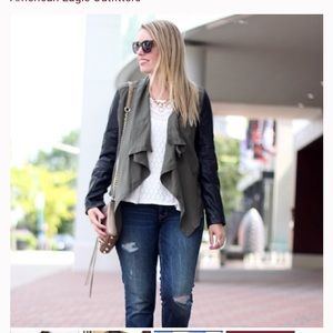 AE faux leather sleeve jacket 🚫NO Trade