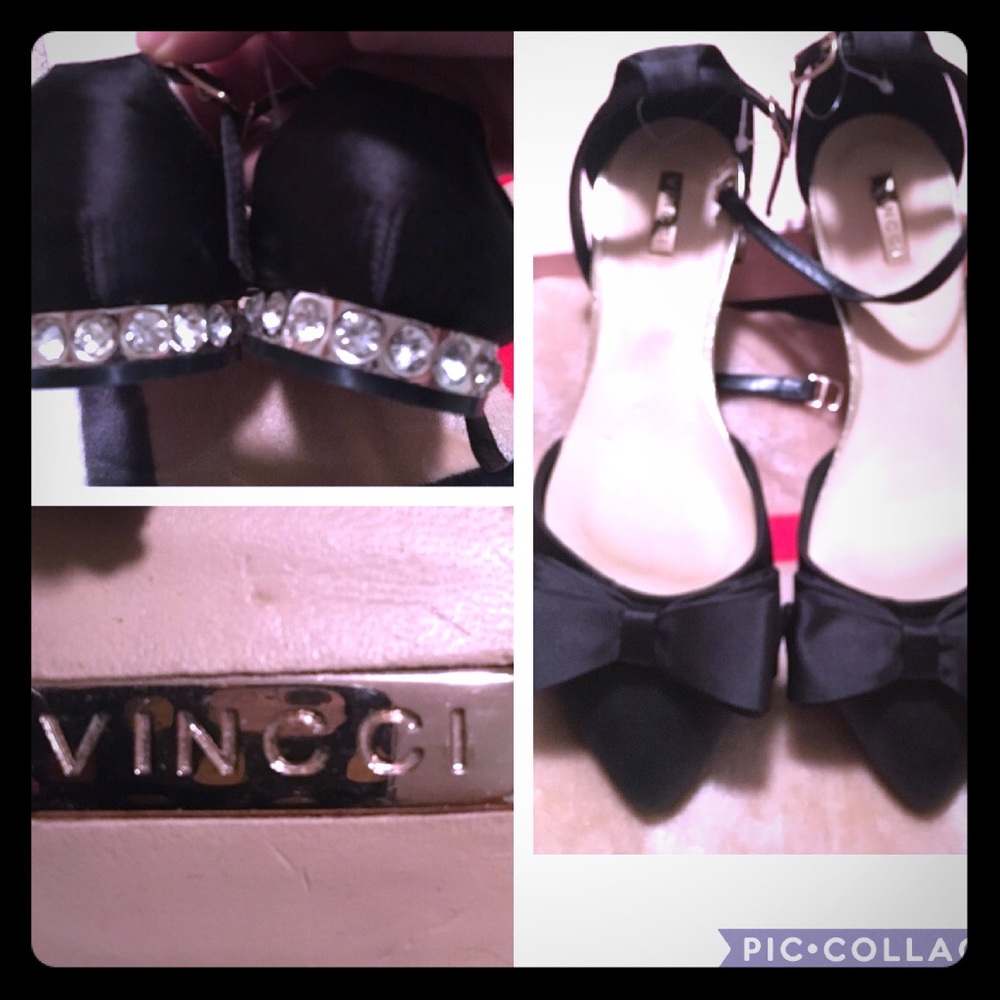 ✨✨Black shoes with 💎💎 with adjustable strap 👍🏻