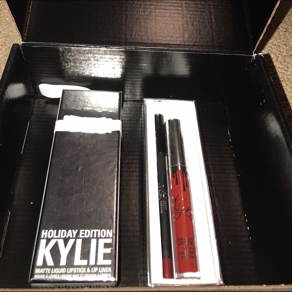 ⚡️SOLD⚡️Merry Kylie Cosmetics Lip Kit