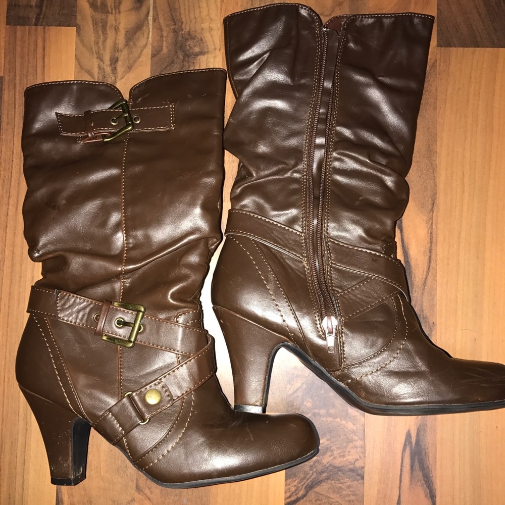 Cute boots!
