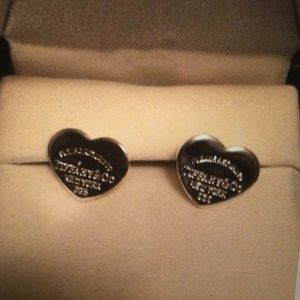TIFFANY & CO EARRINGS