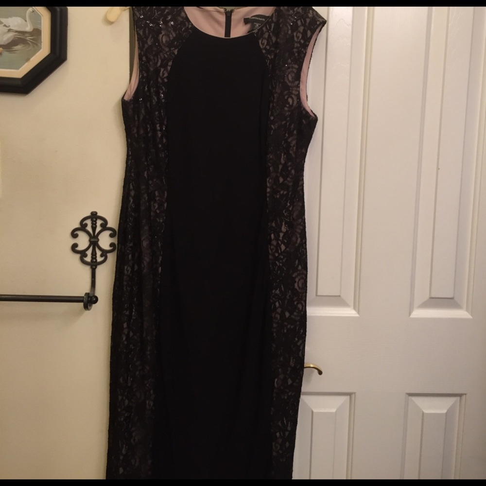 Formal wear dress - black - lace and sequins