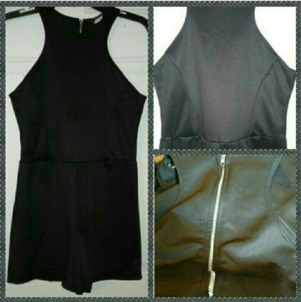 ❤️5/$25 Clasic Black Sleeveless Romper