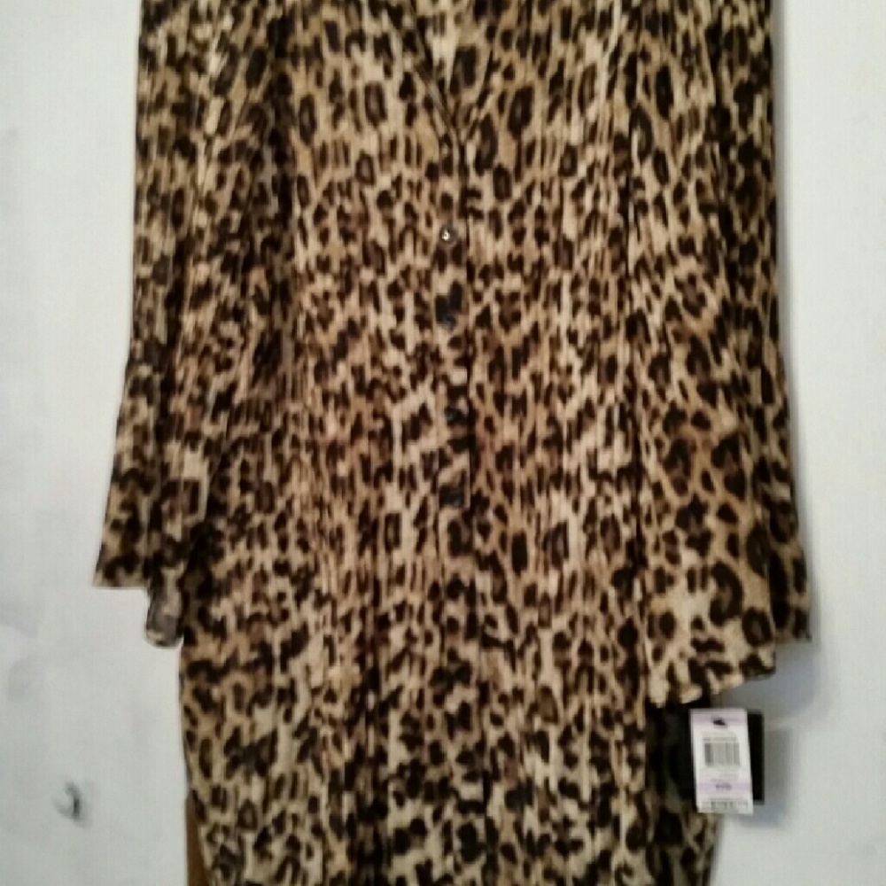 Alfani leopard print crinkled shirt