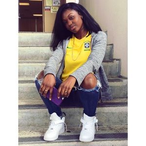 Meet your Posher, Kara