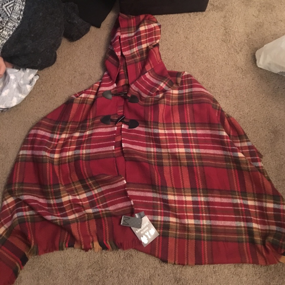 Plaid red soft poncho