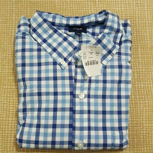 Men's J.Crew long-sleeved blue plaid button up