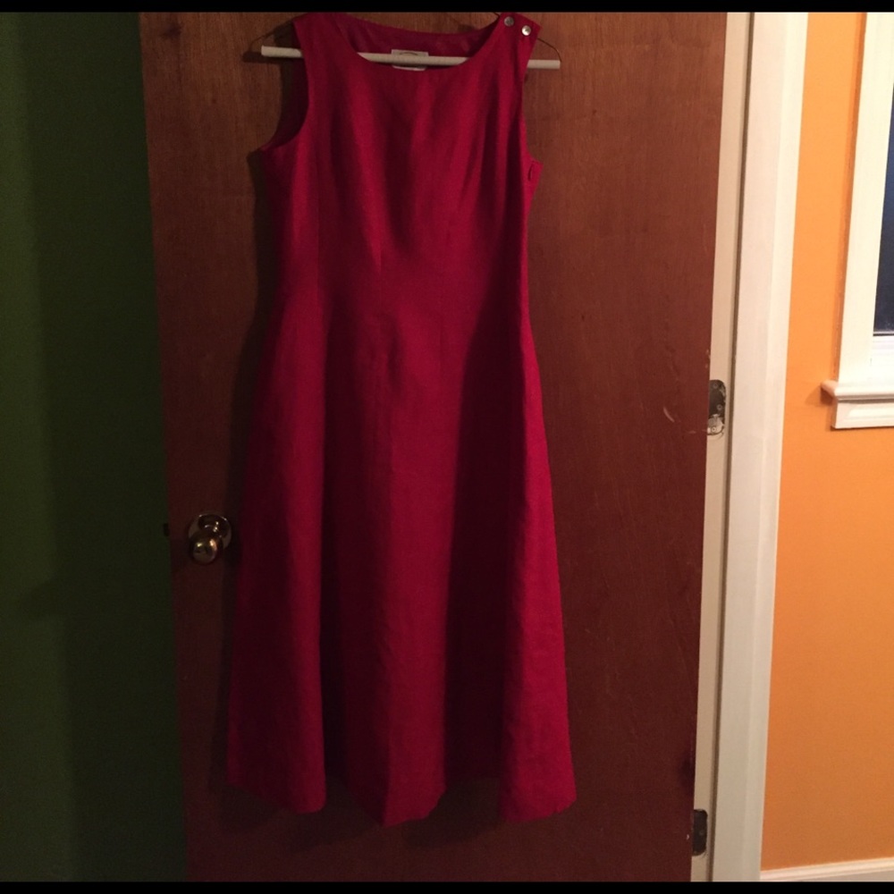 Red, Mid-shin, a-line dress
