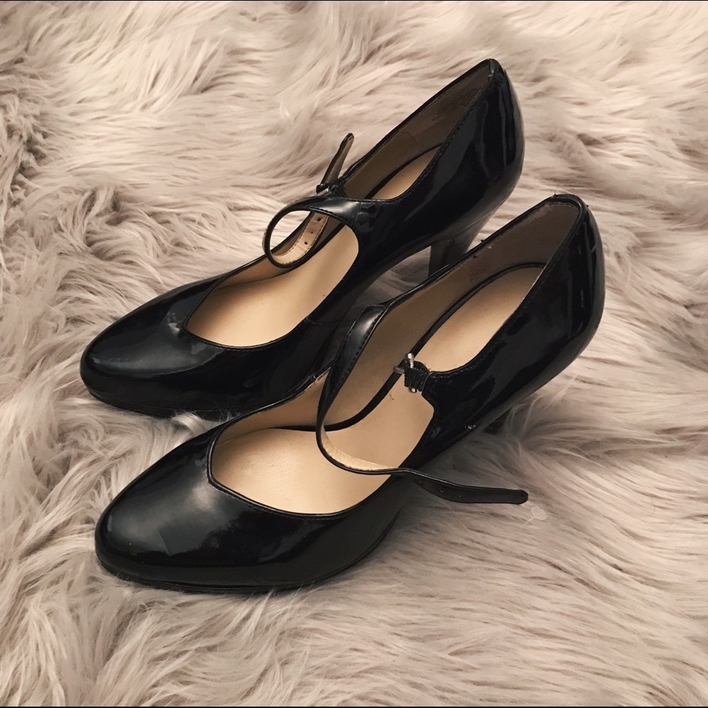 ALL PRICES REDUCED Nine West Heels
