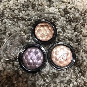 Victoria's Secret metallized eye shadow bundle
