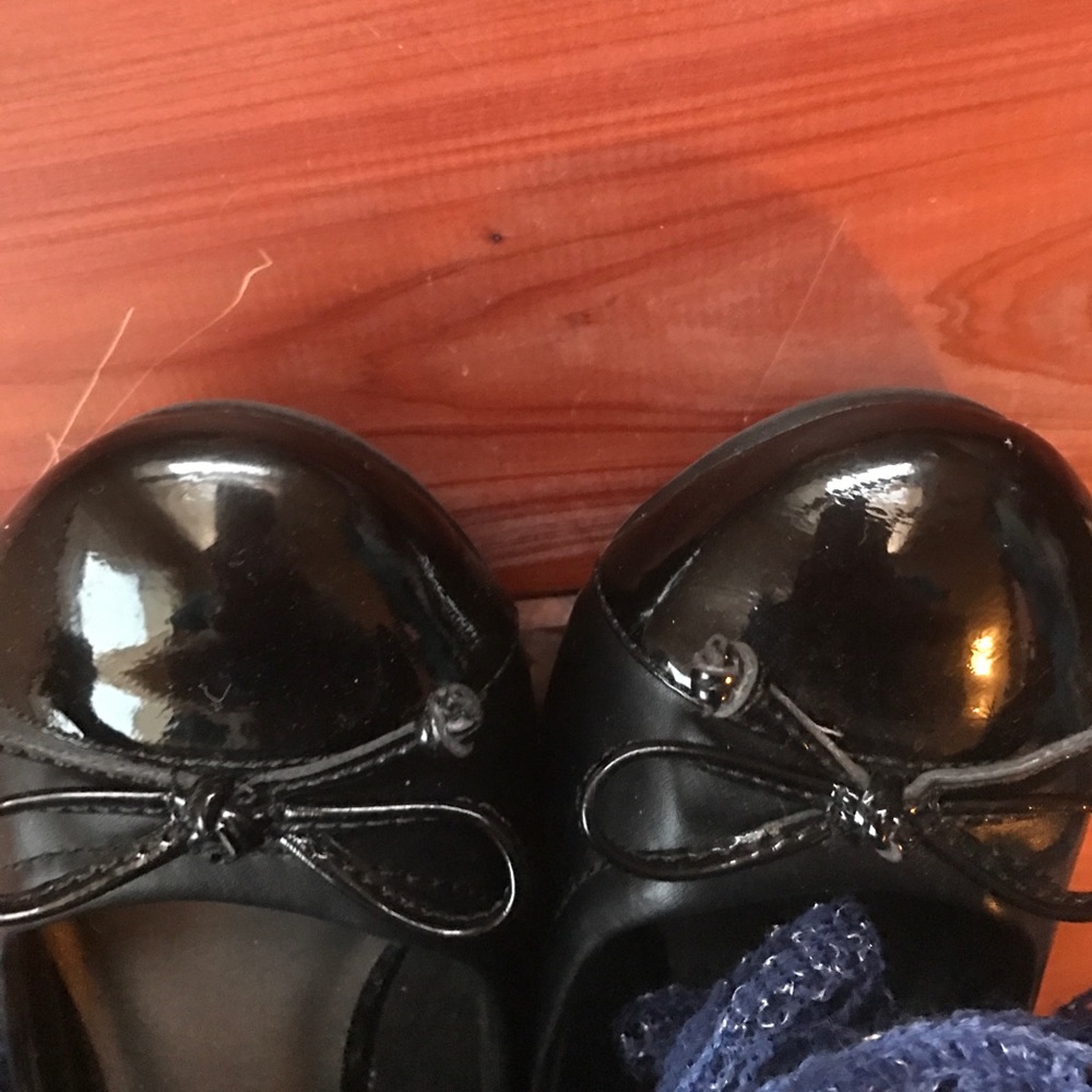 Shoes - Picture 3 of 3