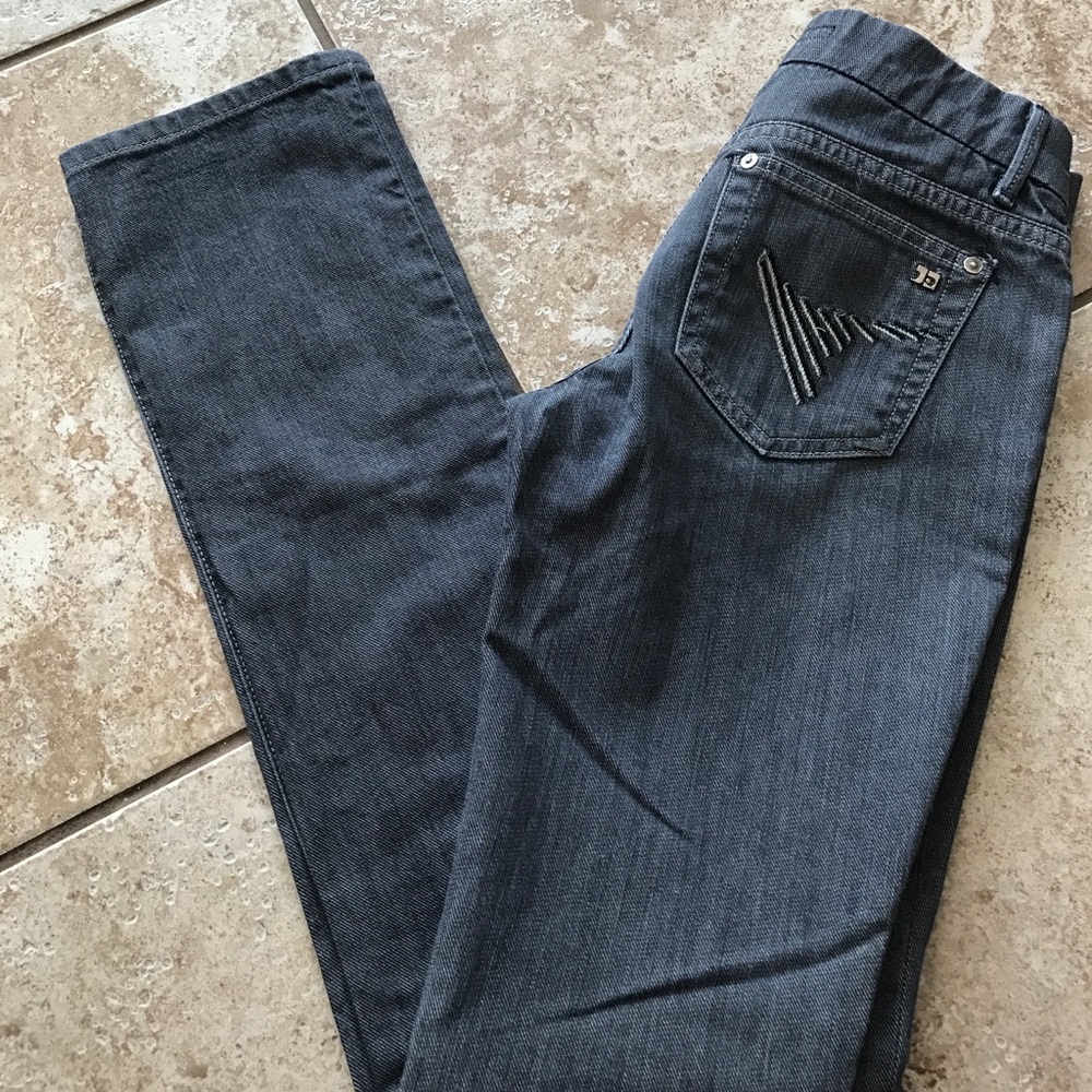 *Joe's jeans 👖