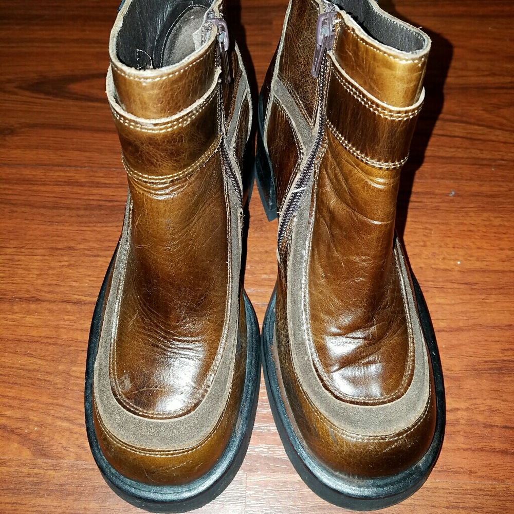SOLD Destroy Women's ankle boots Size 6