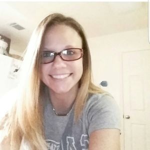 Meet your Posher, Stacie