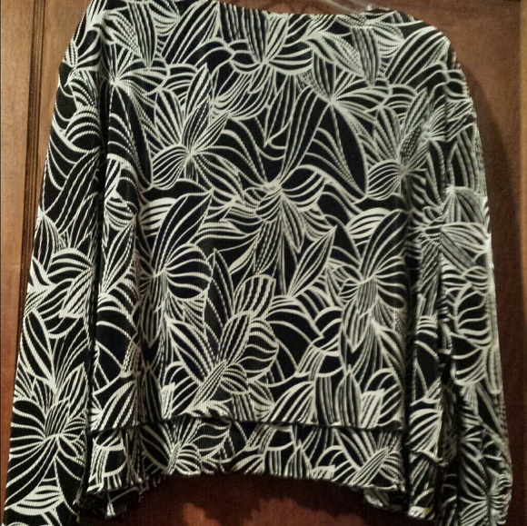 Connected Woman // Gorgeous Dress Jacket 2X - Picture 4 of 4