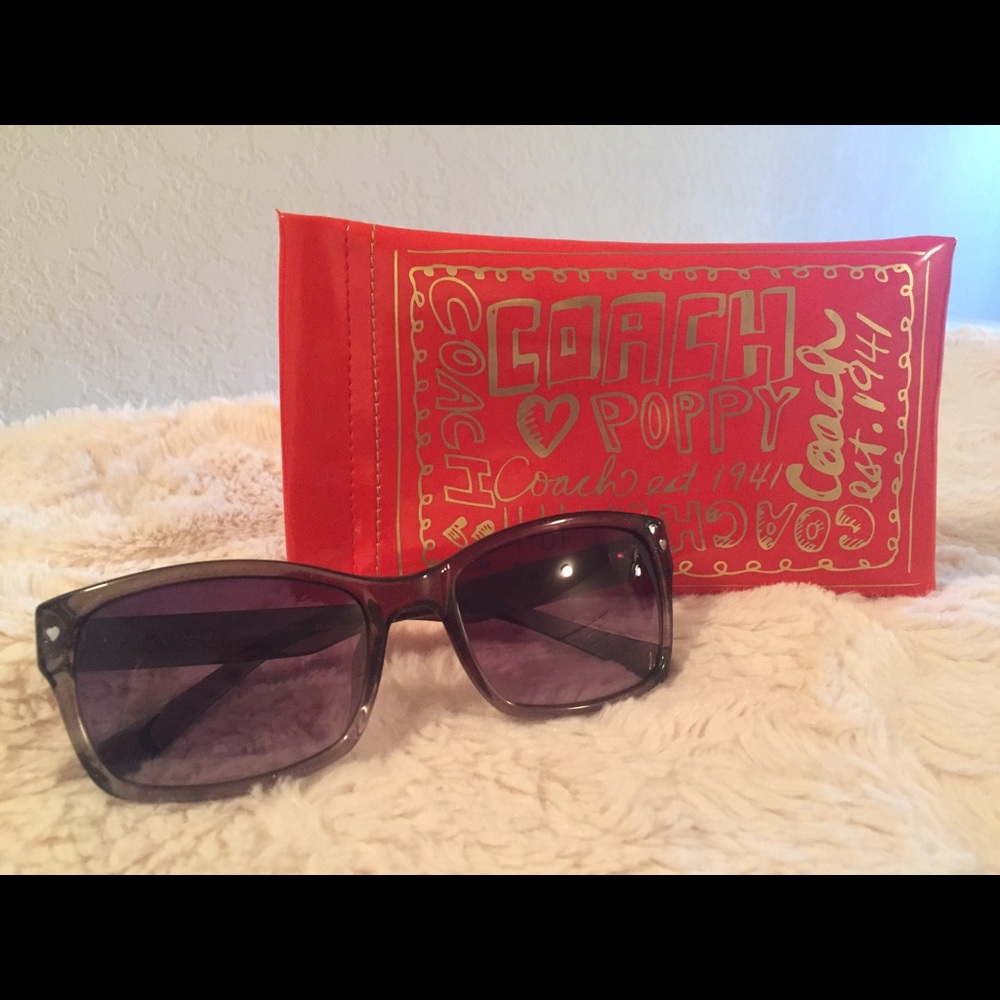 Coach Poppy Sunglasses