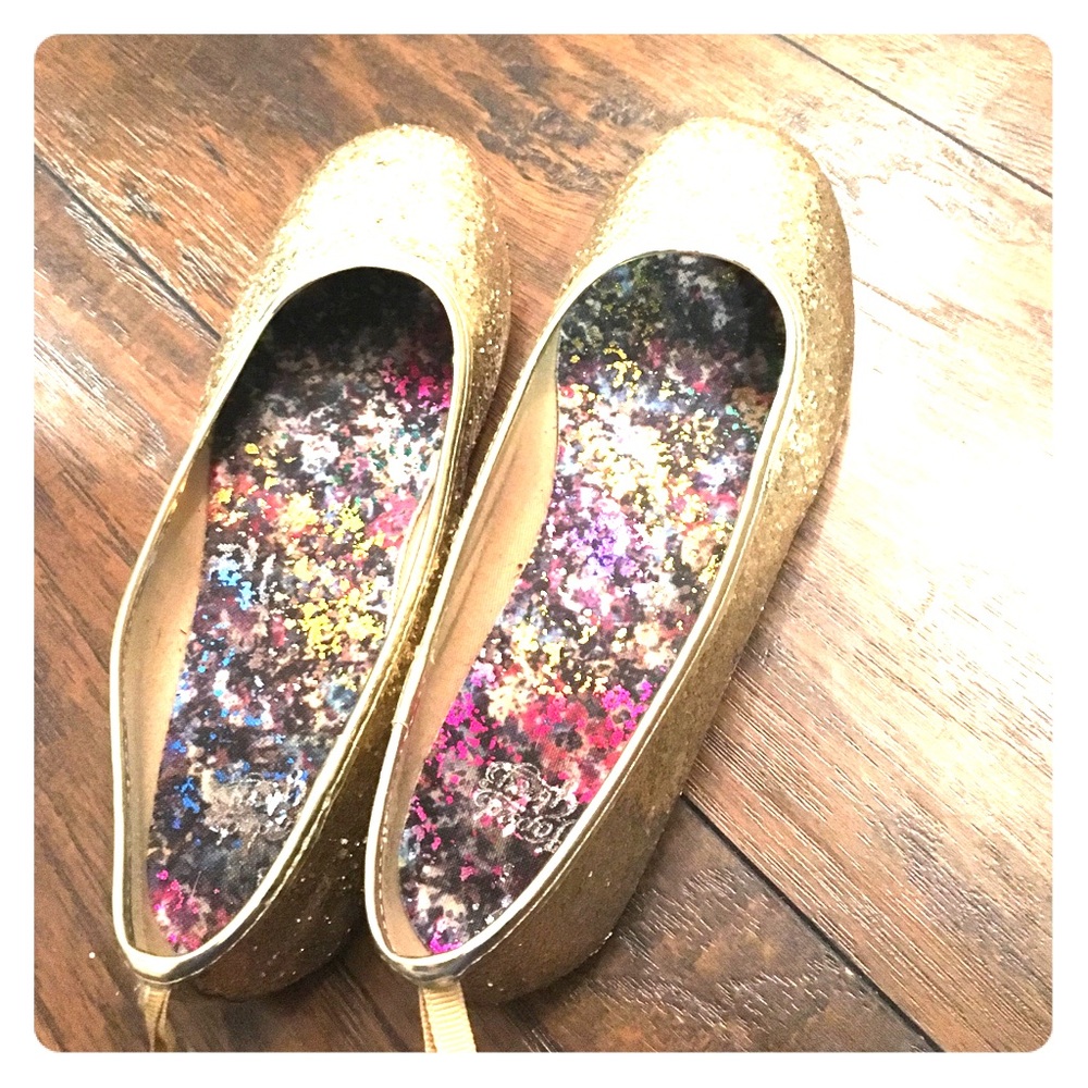Gold flats
