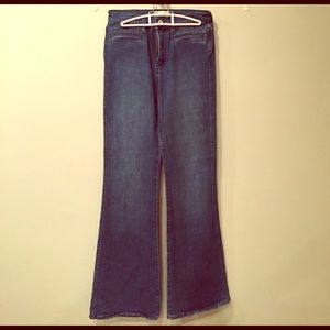 Great condition Madewell Flea Market Flares!! 💗