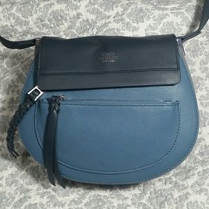 2 hr sale!!  Vince Camuto Purse 
Ayla Crossbody