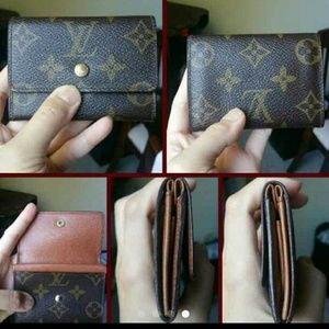 Authentic LV Coin Purse Monogram