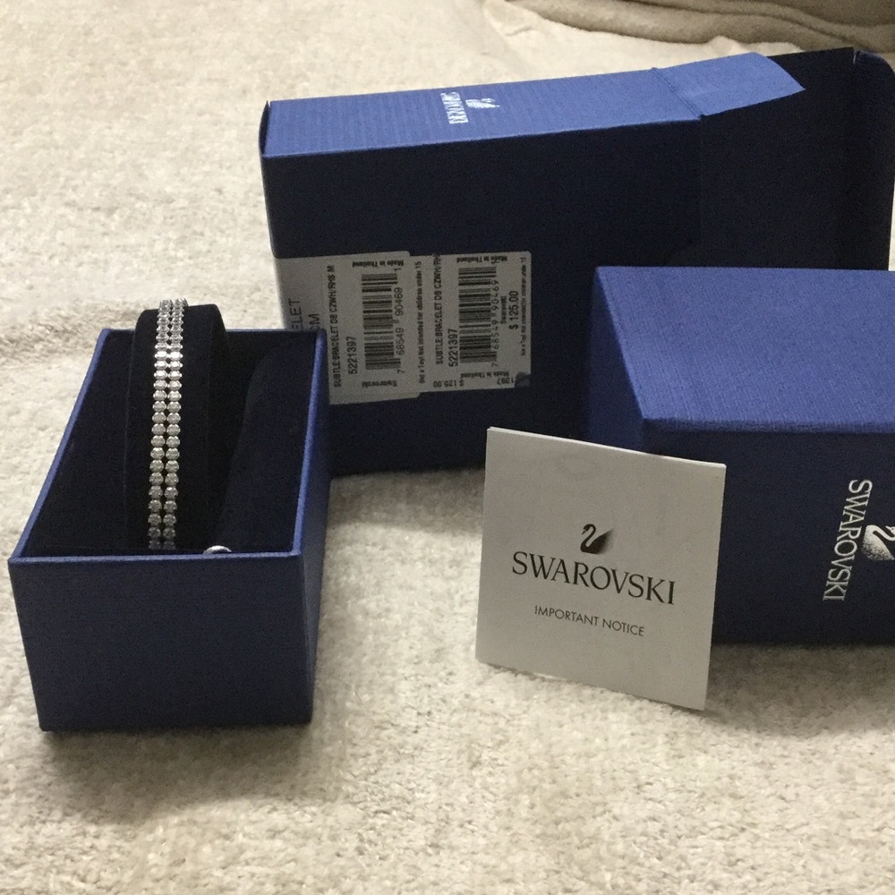 Swarovski crystal adjustable bracelet