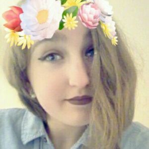 Meet your Posher, Briana