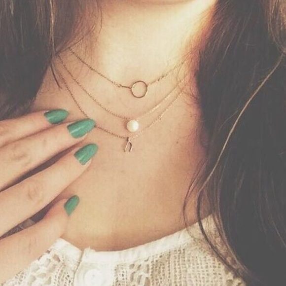  Cute Dainty Wish Bone necklace in color GOLD - Picture 5 of 6