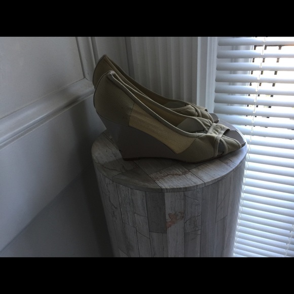 Peep toe tan wedges. - Picture 2 of 3