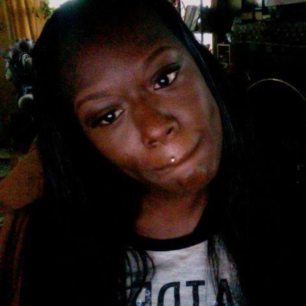 Meet your Posher, Dayamalika