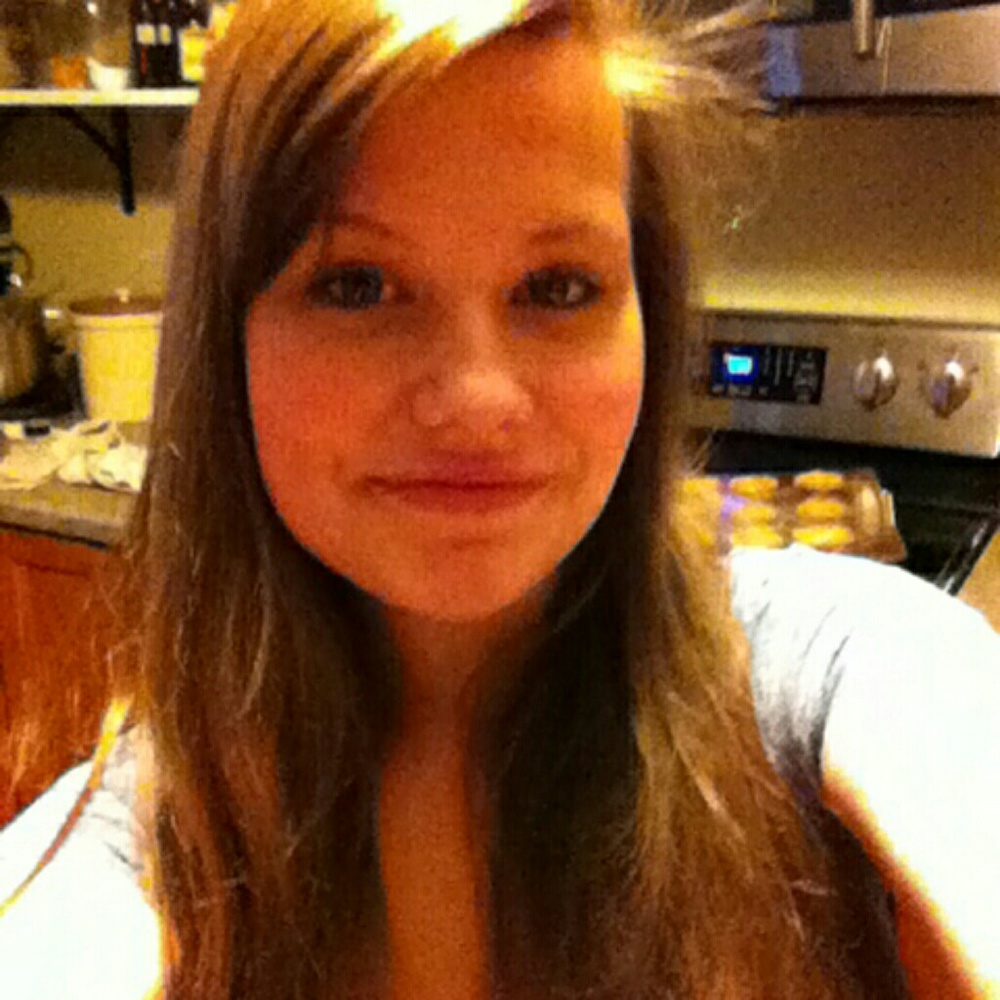 Meet your Posher, Corrie