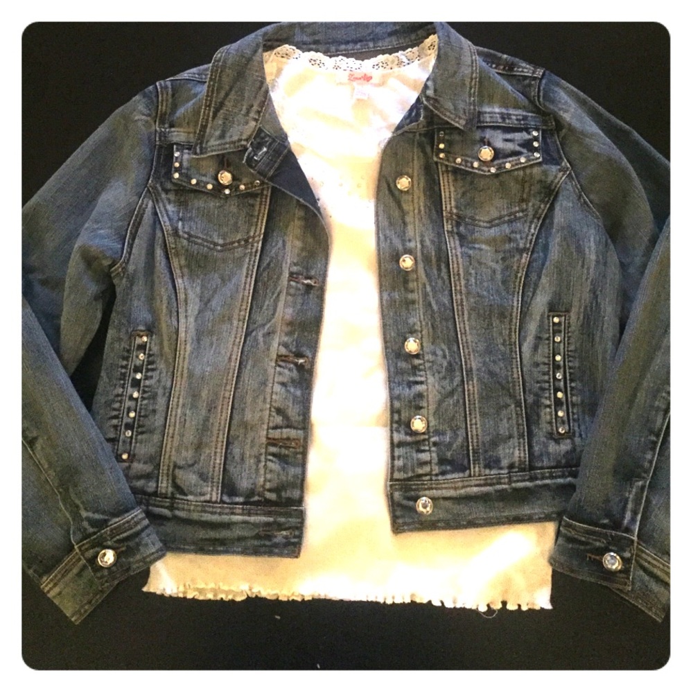 NWOT🌺'Earl Jeans' Jean Jacket!!