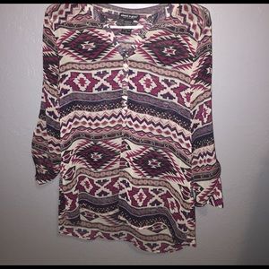 Aztec printed 3/4 length shirt