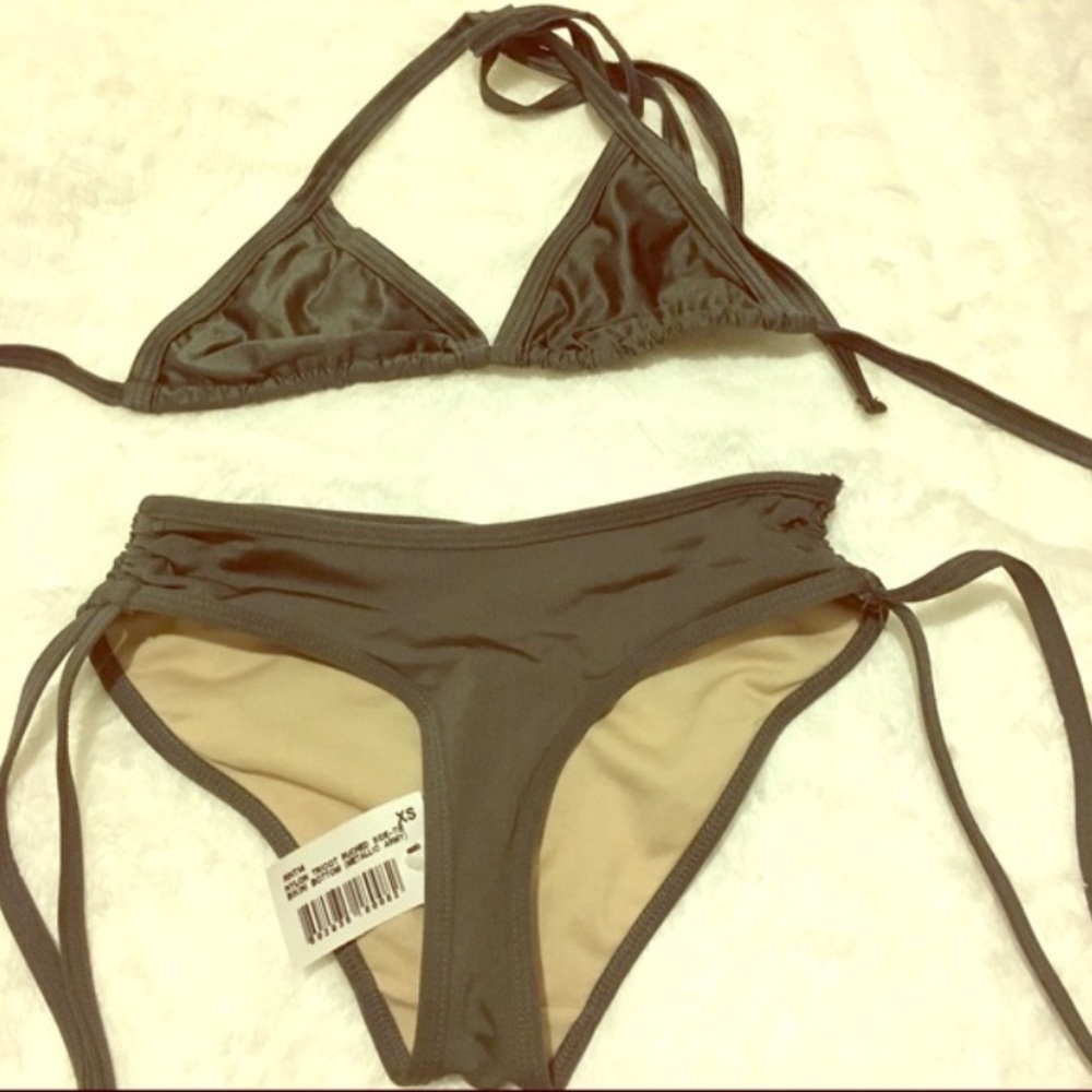 American Apparel Bikini Set