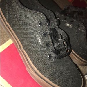 Black vans