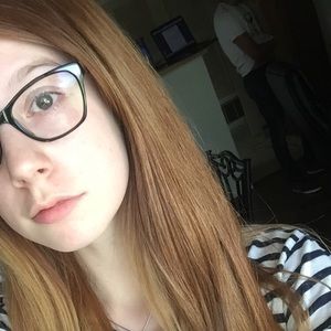 Meet your Posher, Ellen