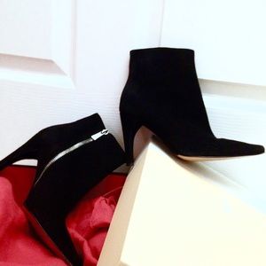 Italian suede ankle boot with original bags & box
