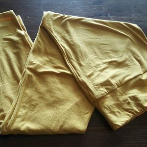 LuLaRoe Leggings Gold/Yellow (TC)