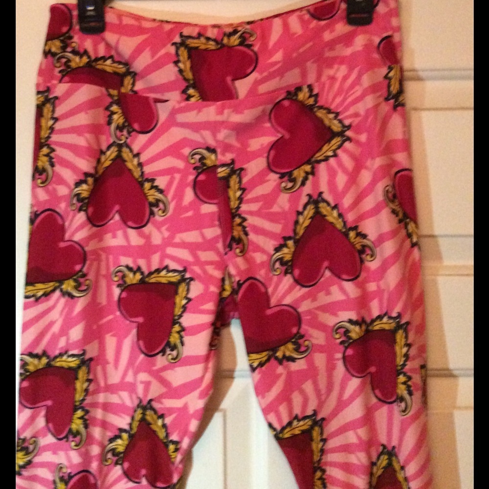 LuLaRoe Valentine Leggings! 💕