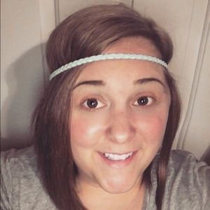 Meet your Posher, Kela