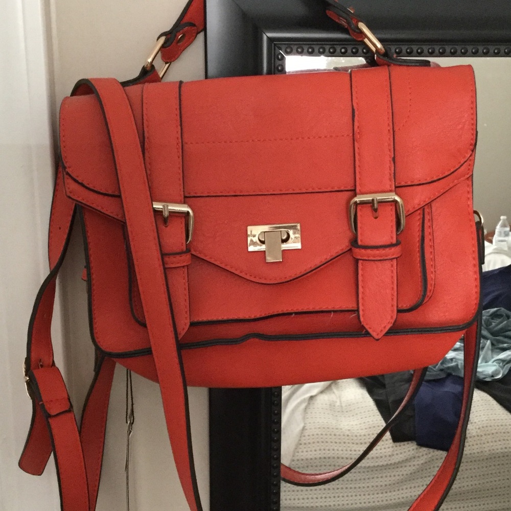 Coral satchel