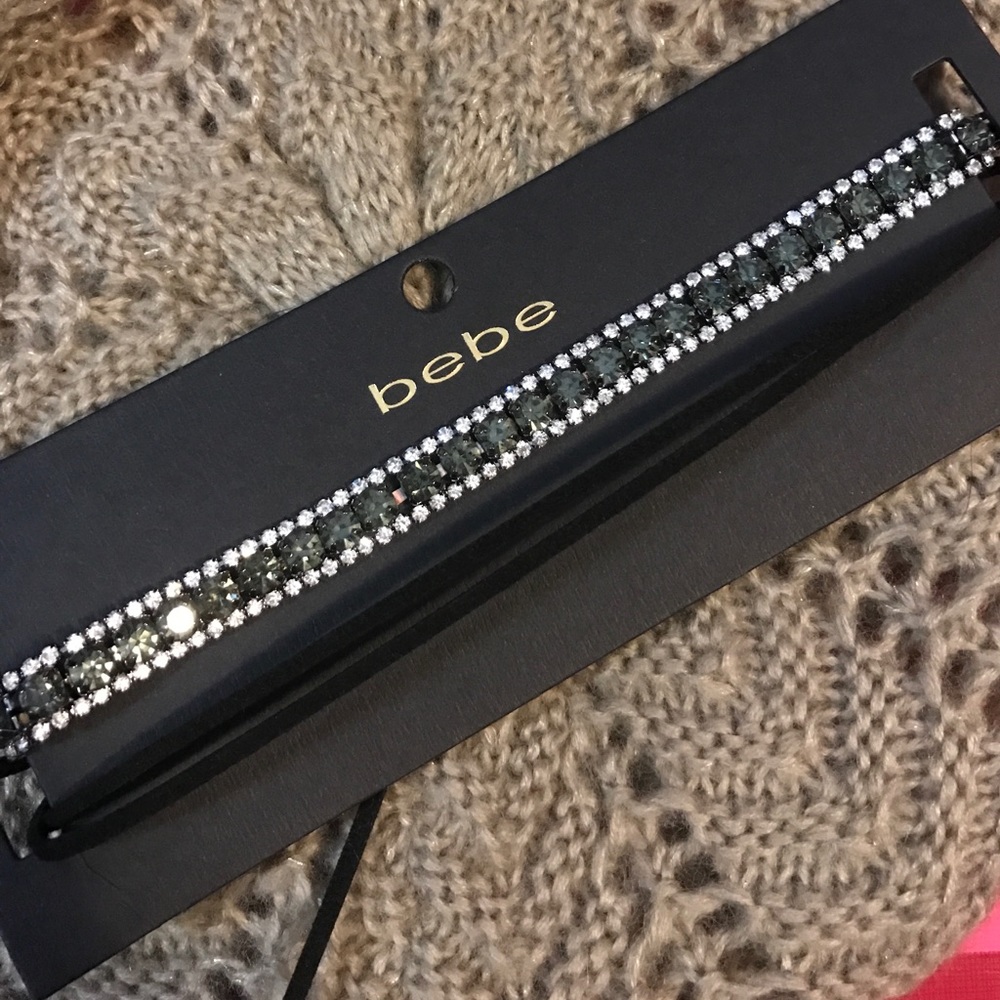 Bebe wrapped choker ✨