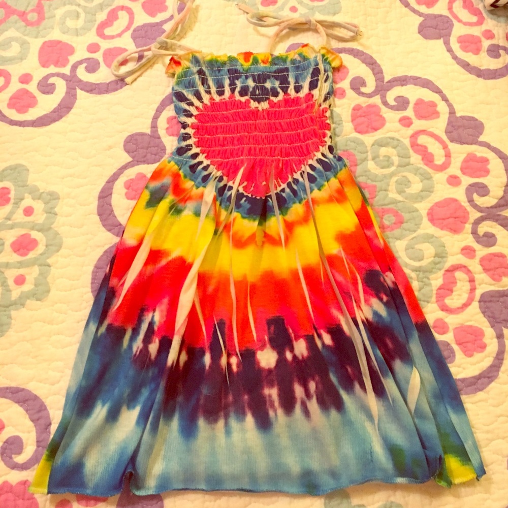 Super soft tie-dye sundress.