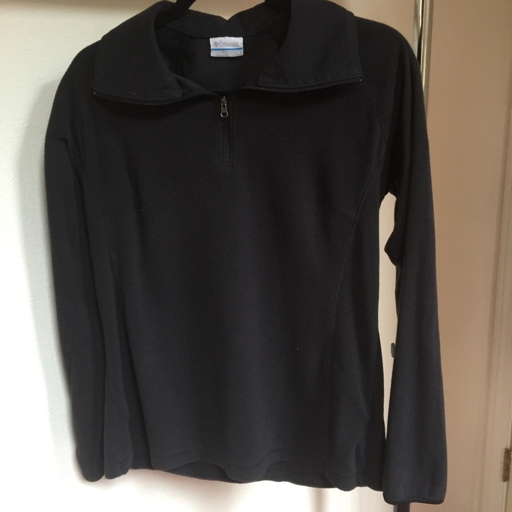 Columbia quarter-zip sweatshirt