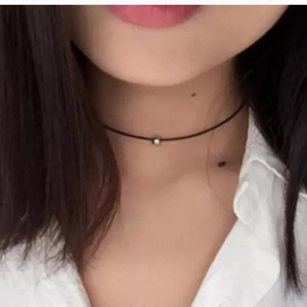 Dainty artsy black chord beaded choker necklace⭐️