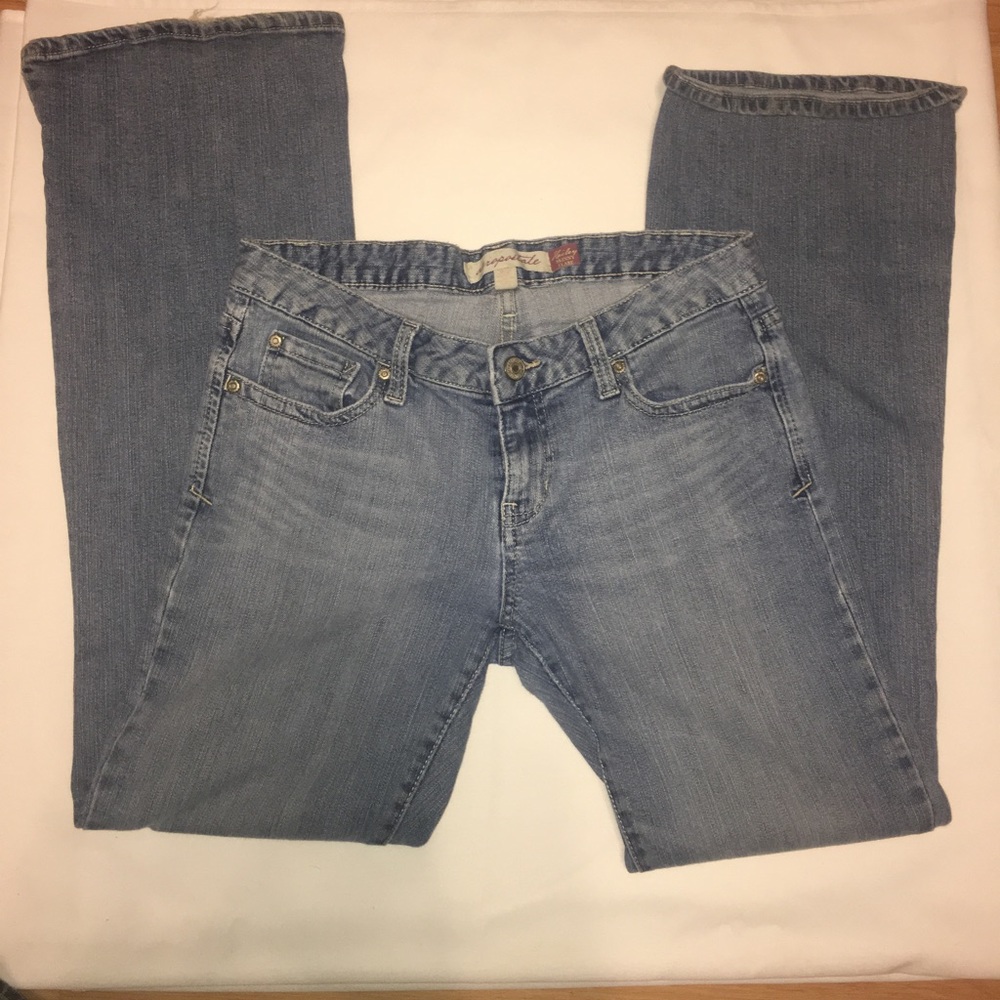 Beautiful Aeropostale Skinny flare jeans Sz 8 💋