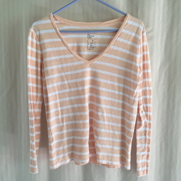Old Navy essential V-neck peach/white stripes. - Picture 1 of 2