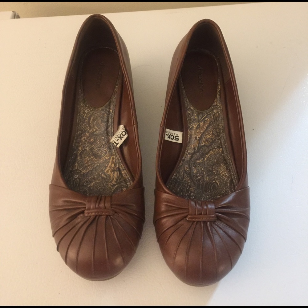 Xhilaration Brown Wedge Shoes