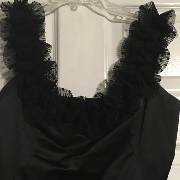 Black cocktail dress with tulle neck - Picture 1 of 3