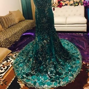 Green mermaid sequin prom dress