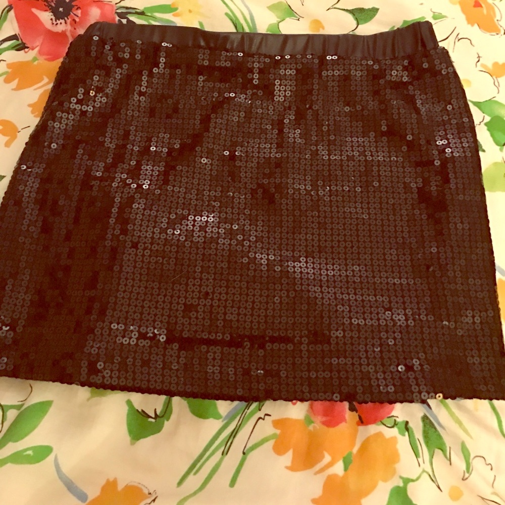 Black sequin mini skirt